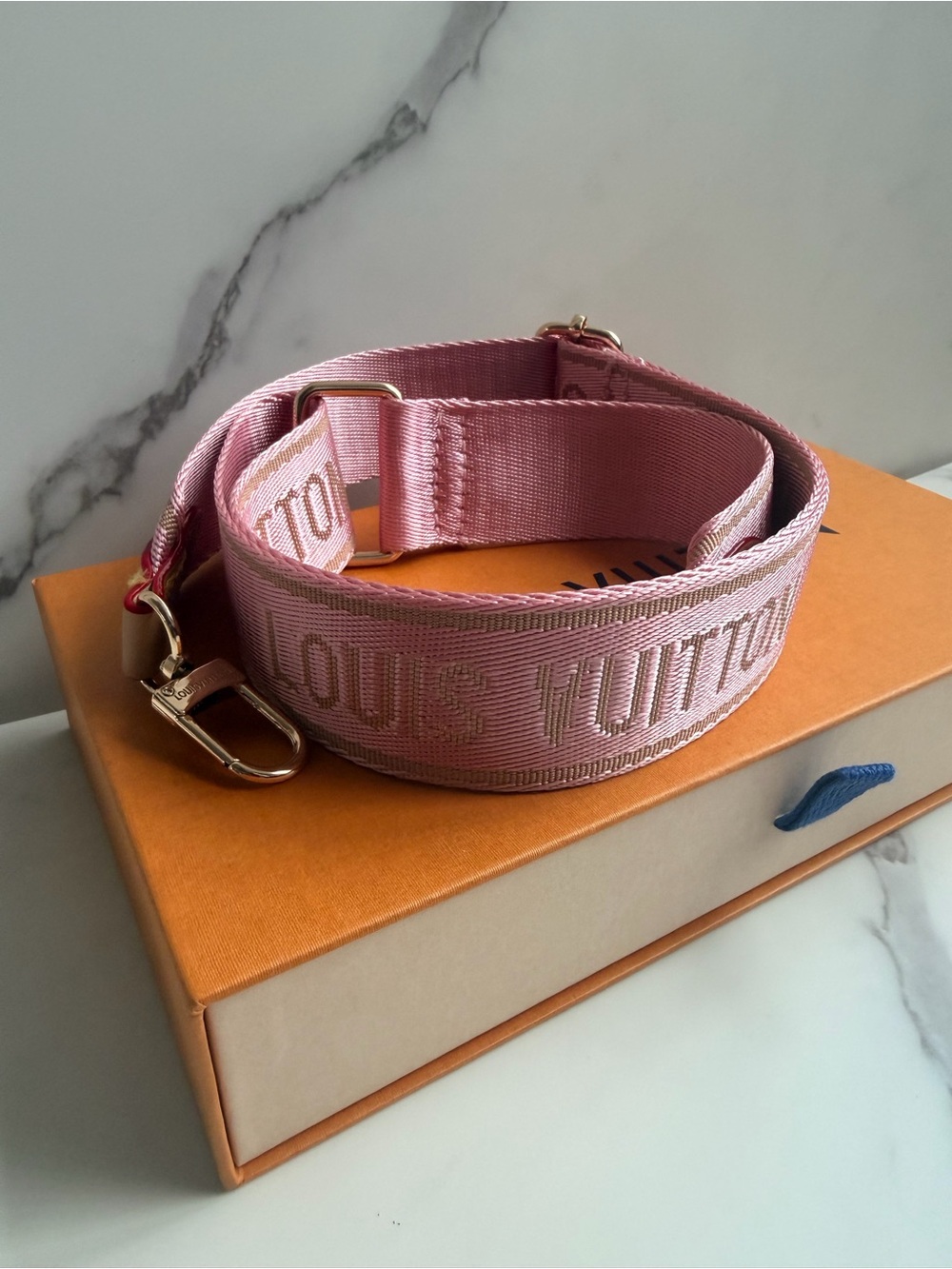 LV Designer Speedy Shoulder logo replacement Blush pink guitar Strap - Picture 3 of 8